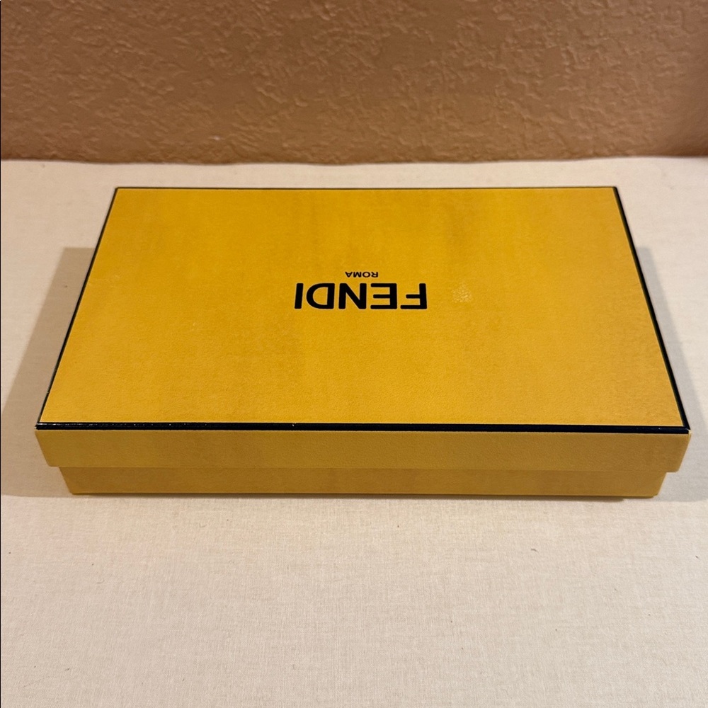 Fendi Yellow Storage Box - Picture 3 of 9